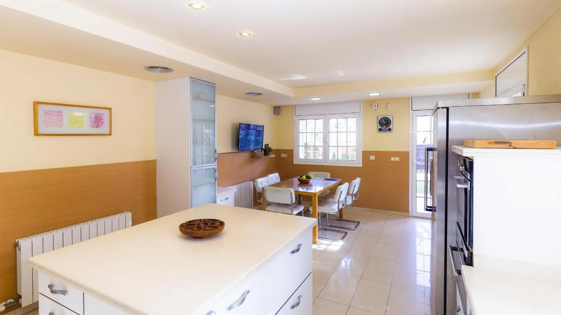 Viladomat Beach Planetcostadorada Salou Villa