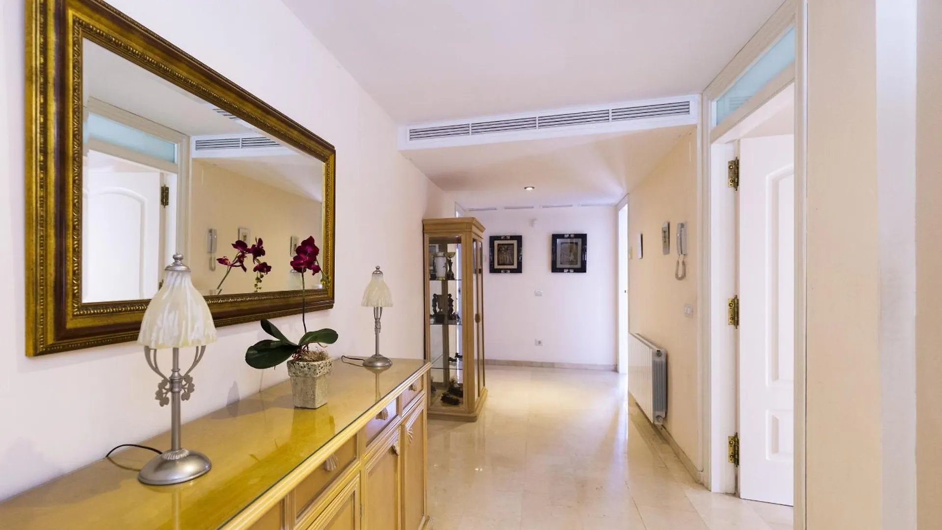 Viladomat Beach Planetcostadorada Salou İspanya